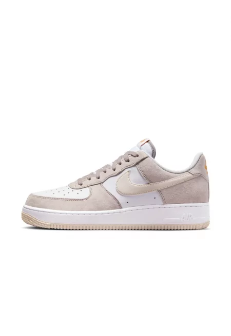 Маратонки -  Air Force 1 '07 Prm - естествена кожа - бели -