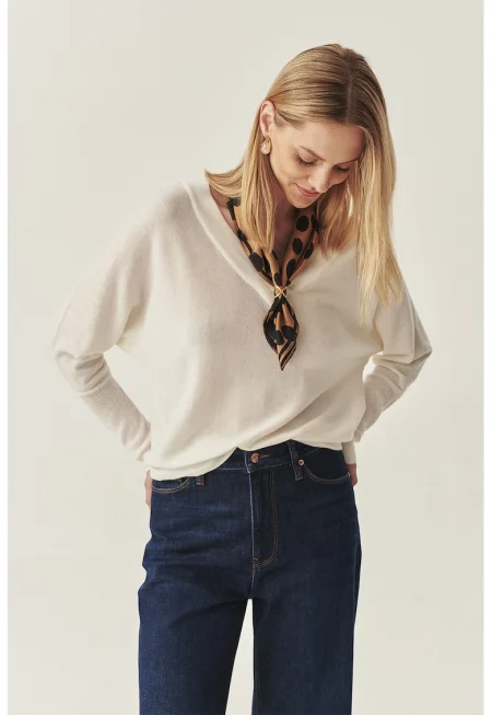 Пуловер с вълна и кашмир - Крем