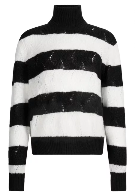 Раиран пуловер с вълна