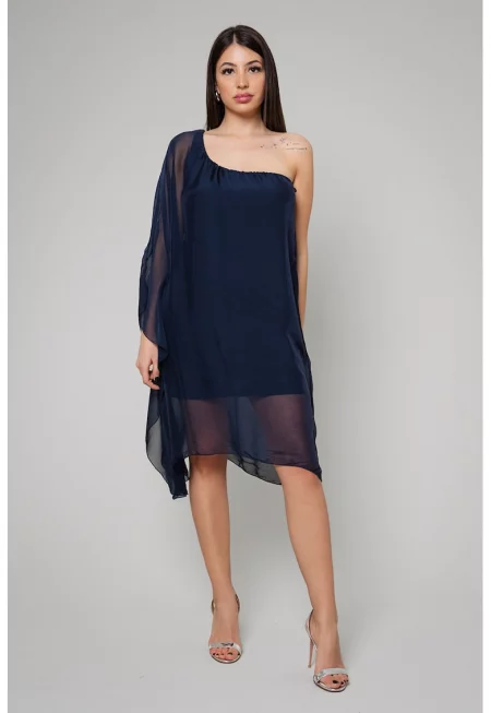 Рокля с коприна с голи рамене