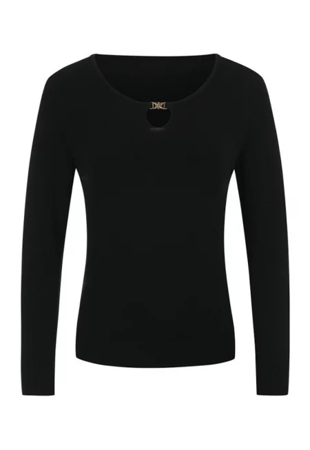 Тънък плетен пуловер