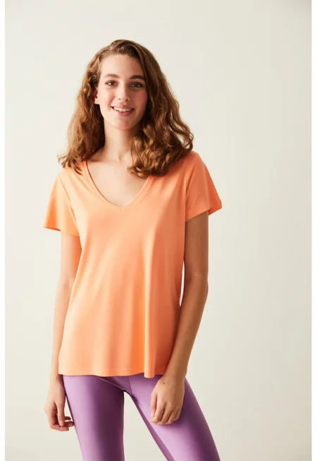 Тениска с лек шпиц - Оранжев