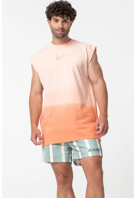 Тениска с шарка батик