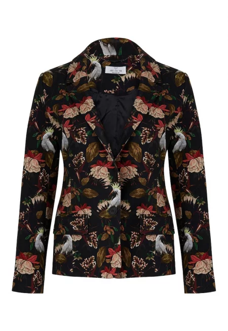 Бродирано сако