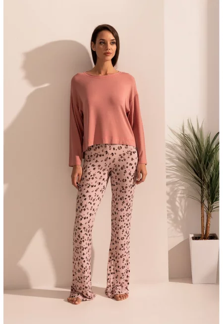 Дълга пижама Aria с модал с паднали ръкави - Розова сьомга