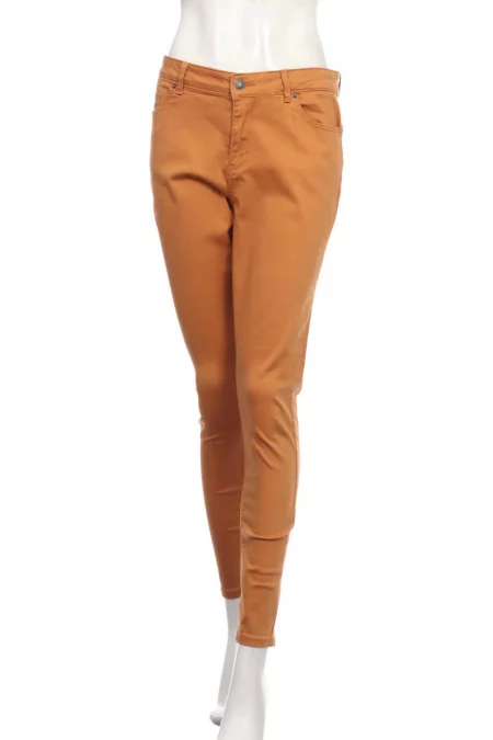 Дрехи Панталон VERO MODA
