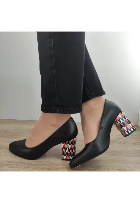 Елегантни дамски обувки  470-44 черни + цветен ток - черни - Черен