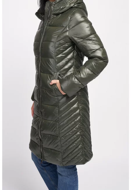 Капитонирано зимно яке с качулка