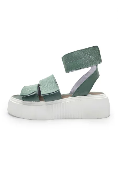 Кожени сандали с платформа - Бледозелен