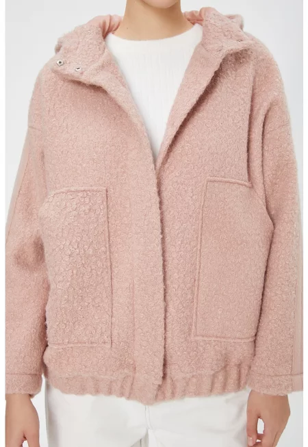 Плюшено уголемено яке с качулка