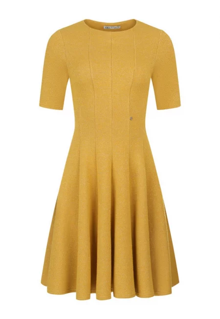 Разкроена рокля с лурексови вложки