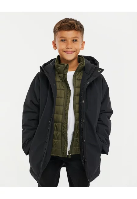 Зимно капитонирано яке с качулка и скосени джобове