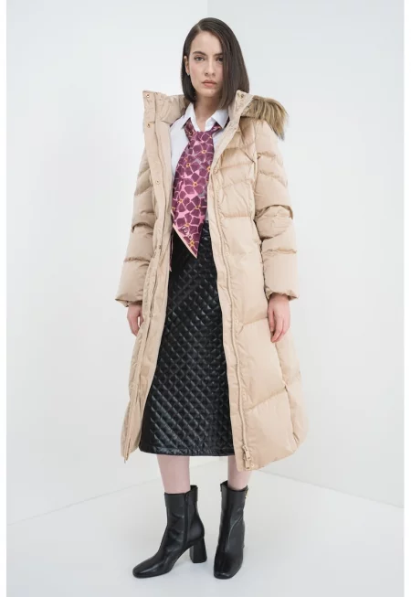 Дълго зимно яке с еластичен колан