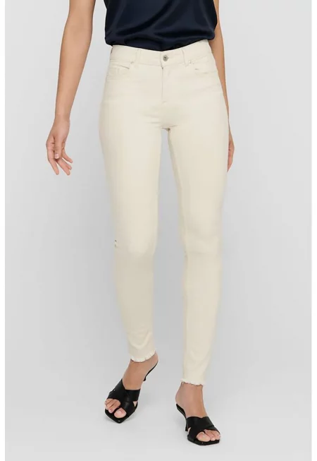 Дънки над глезена - по тялото