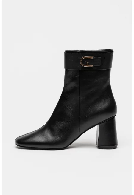 Кожени боти Chic