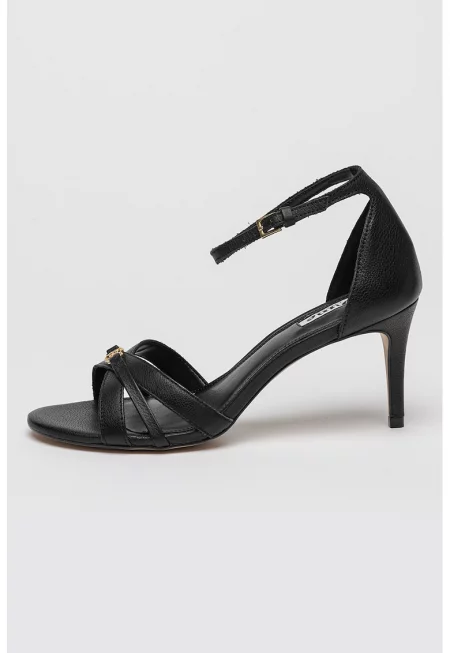 Кожени сандали с класически ток - Черен