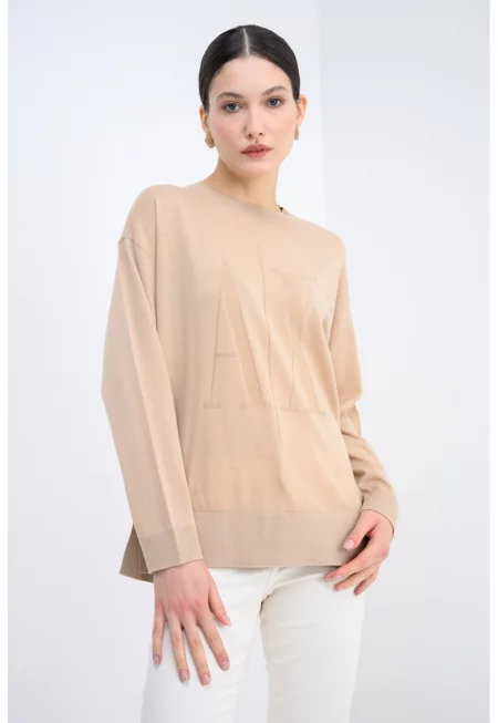 Пуловер от необработена вълна