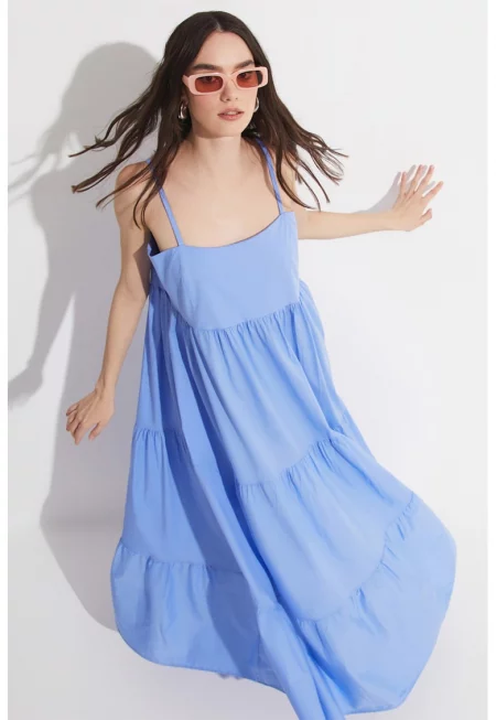 Рокля с квадратно деколте - Светлосин