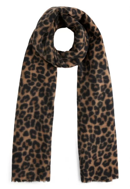 Шал с животински принт