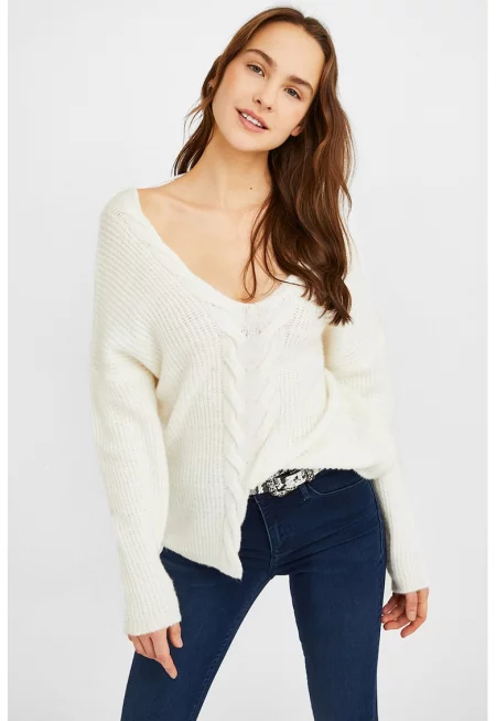 Свободен шпиц пуловер с цепка