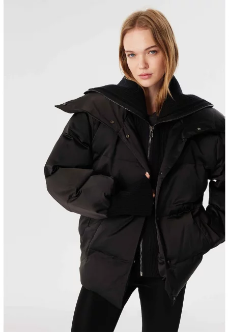 Свободно зимно яке