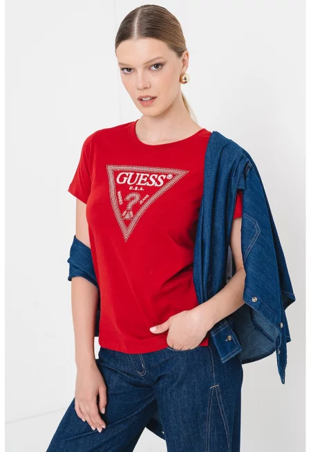 Тениска с декоративни камъни и лого