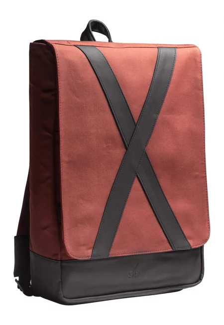 Унисекс непромокаема раница - Черен/Керемидено червено