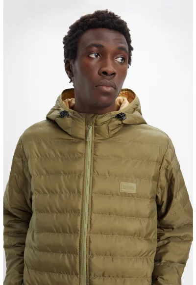 Яке Pierce със сгъваем дизайн