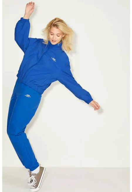 Яке с цип и еластичен подгъв