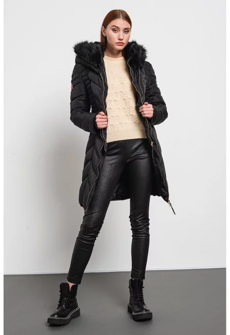 Зимно яке Dolrie с колан - Черен