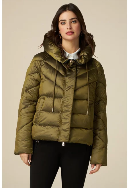 Зимно яке с качулка