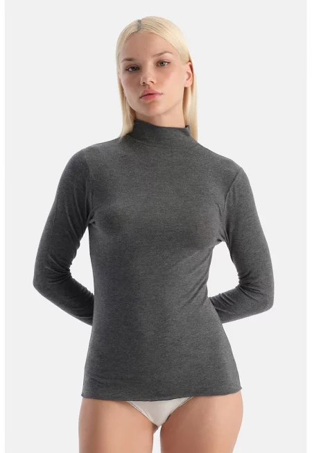 Блуза от микро модал с яка