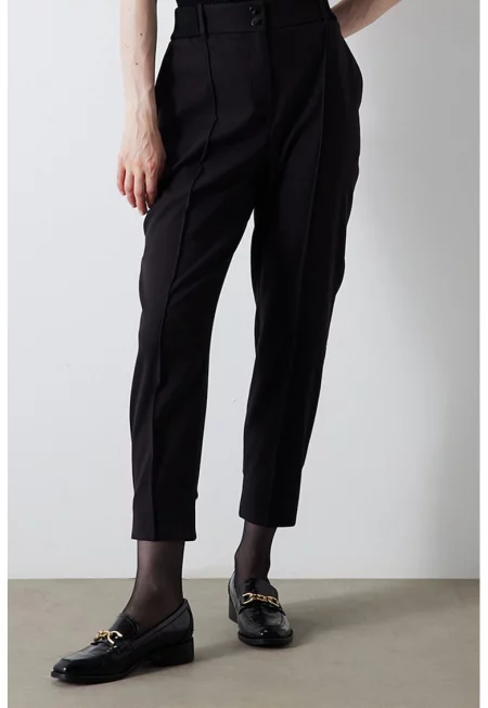 Панталон със стеснен крачол - Черен