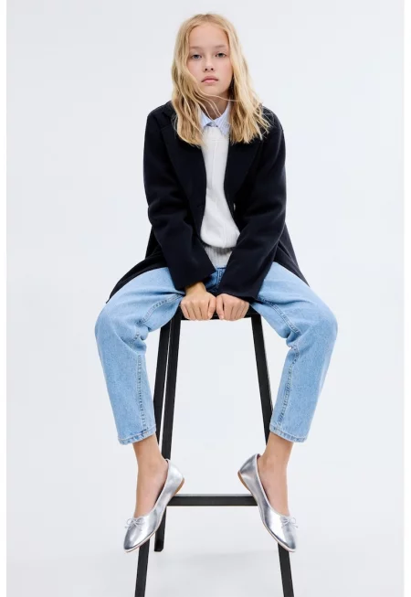 Разкроено яке с 2 копчета и 2 джоба