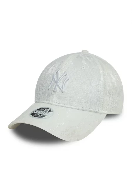 Шапка New York Yankees с бродирано лого