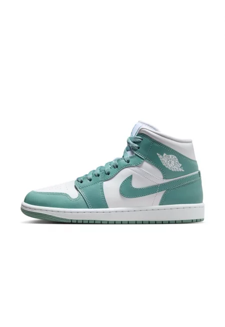 Спортни обувки  Air Jordan 1 Mid 43821