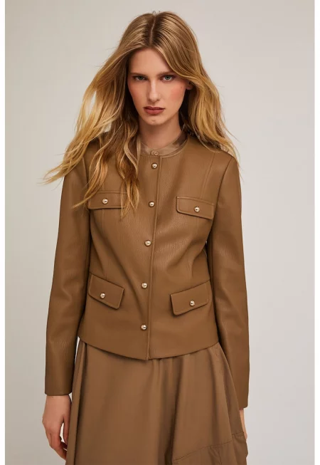 Яке от еко кожа с овално деколте