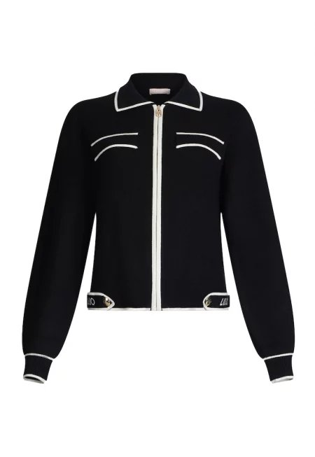 Жилетка с коприна и остра яка - Черен