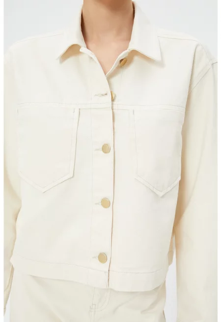 Дънково яке с джобове на гърдите