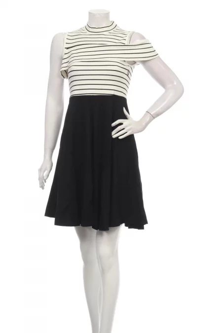 Дрехи Ежедневна рокля VERO MODA