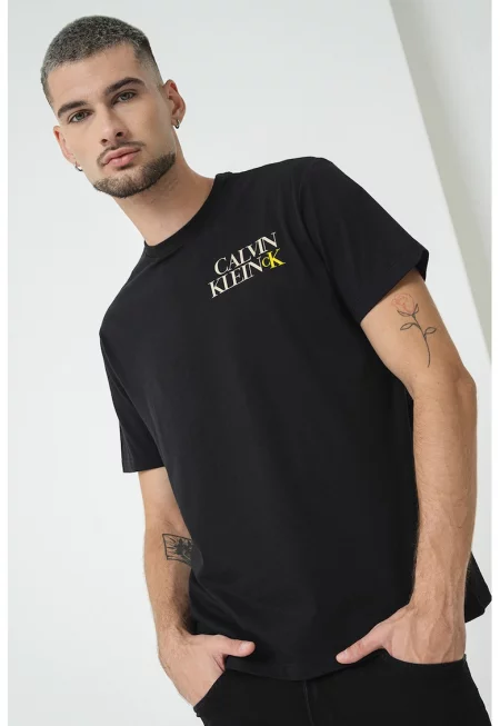 Памучна тениска с лого на гърдите