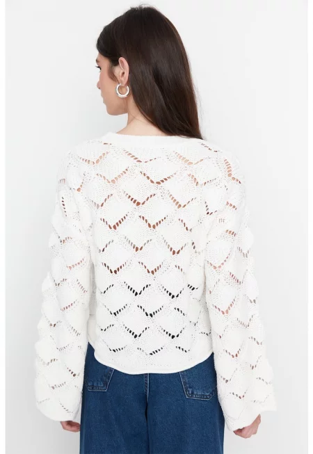 Пуловер със свободна кройка и ажур