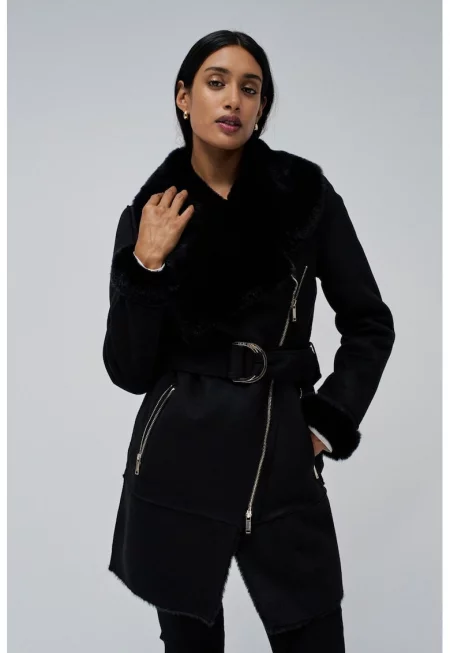 Слим палто Diana от еко вълна - Черен