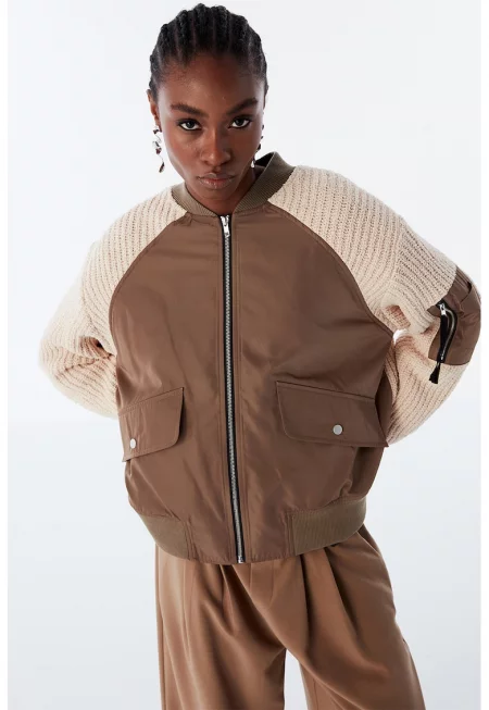 Яке бомбър с дизайн 2 в 1