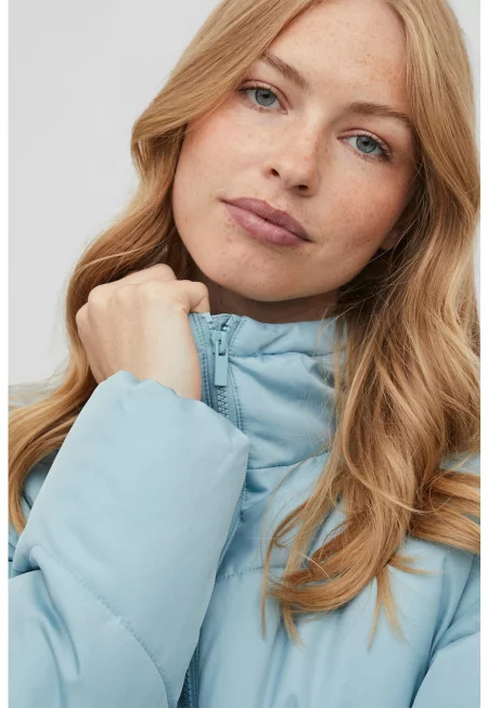 Зимно яке с качулка