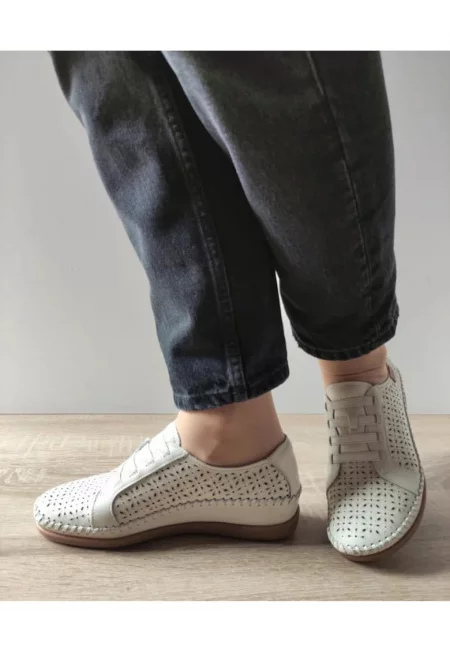 Ежедневни обувки на дупки Дамски  W8K-4890 Бежов - Бежов