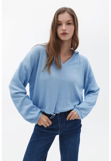 Худи с шпиц и паднали ръкави - Пастелносин