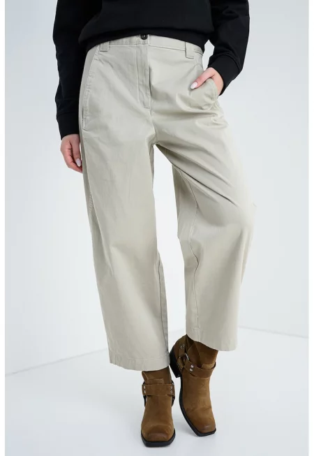 Прав панталон с висока талия