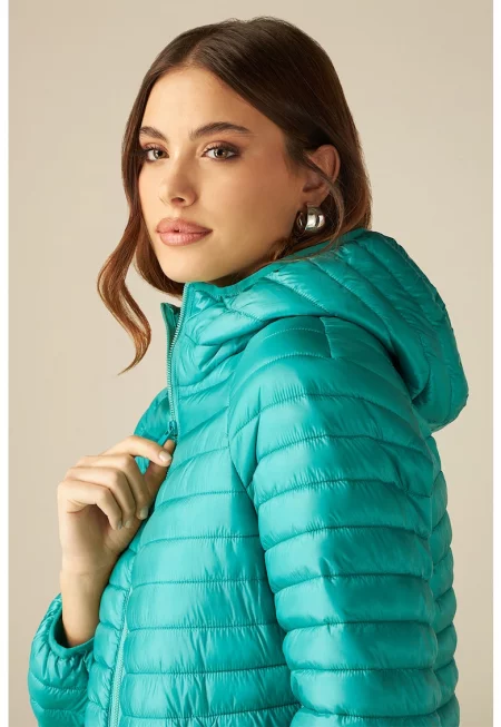 Капитонирано зимно яке с джобове