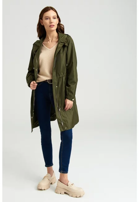 Парка с качулка и регулируема талия